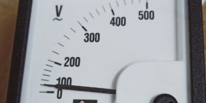 Bhartia 0500V Analog AC Voltmeter