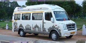 17 Seater Tempo Traveller