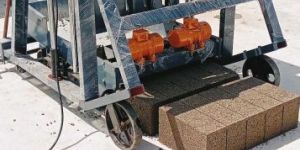 Hollow Block Making Machine