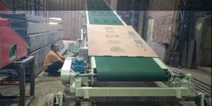 Plywood Board Loading Conveyor