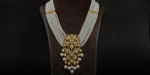 Pearls OF The Deep Women Necklace