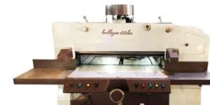 Semi Automatic Paper Cutting Machine