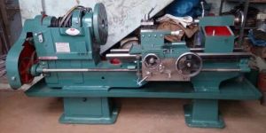 7 Feet Heavy Duty Lathe Machine