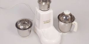 550 Watts Mixer Grinder