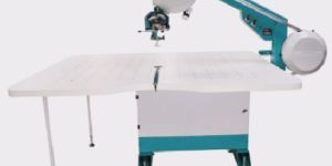 Cloth Cutting Machine