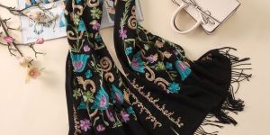 Ladies Embroidered Woolen Scarf