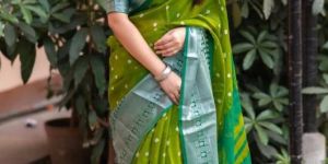 allover bandhej print cut broad border soft jute silk saree