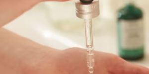 the body shop tea tree face serum