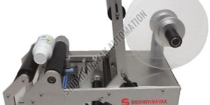 Semi Automatic Round Bottle Labeling Machine