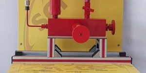 Dead Weight Pressure Gauge Calibrator Model FM 10