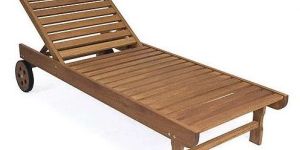 restaurant swimming poolside lounger