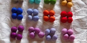 Multi Color Woolen Felt Balls