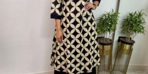 Ladies Stylish Cotton A Line Kurti Set