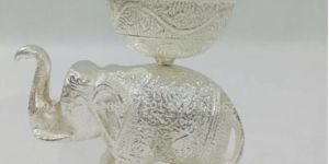 Silver Plated Elephant Shaped Aluminium Dry Fruit Box