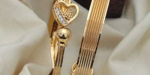 White Stone Heart Shaped Artificial Golden Bracelet