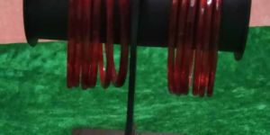 Traditional Red Wedding Glass Bangles