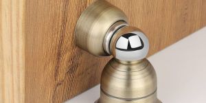 Round Brass Door Stopper Magnetic with Noise Free Soft Hold