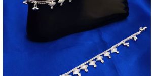 Ladies Designer Artificial Anklet