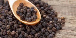 Whole Black Pepper Seed