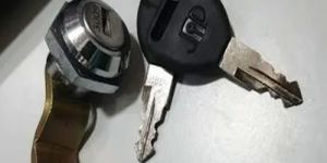 Moulded Key CAM Lock