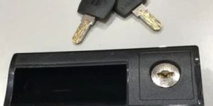 Plastic Handle CAM Lock