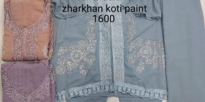 Ladies Jarkan Kurti Set