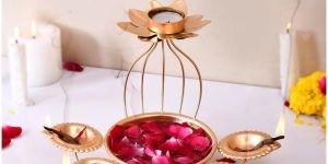 MTD08 Iron Golden Tealight Candle Holder