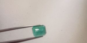 Emerald 5 Carat Rectangular Gemstone