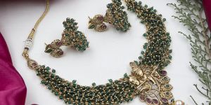 Artificial Temple Jewellery Necklace Set