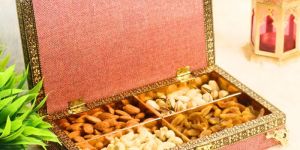 Housewarming Return Gift Box