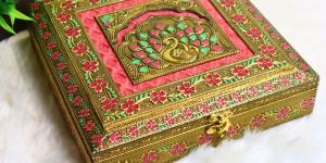 Wooden Dry Fruit Boxes