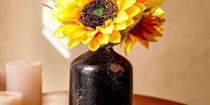 VA10032 Black Flower Vase