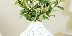 VA10023L White Flower Vase