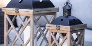 Decorative Wooden Hurricane Candle Lantern