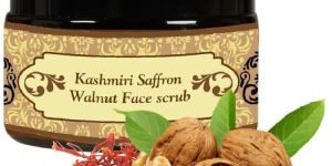 Herbs & Greens Face Brightening Kashmiri Saffron Walnut Scrub