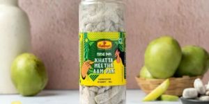 Khatta Meetha Aam Papad