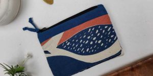 Leaf Print Coin Purse