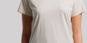 Women's Maple tee- Bone