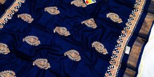 Velvet Border Hand Lambani Stitch Saree