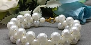 Dual-Strand Pearl Bracelet