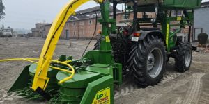 u power silage harvester machine