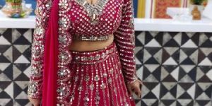 Women Ethnic Wear Rental