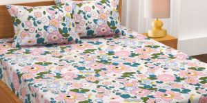 Double Bed Printed Bedsheet 90x90 Inch with 2 Pillow Covers