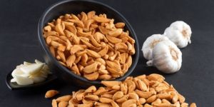 Dehydrated Garlic Cloves