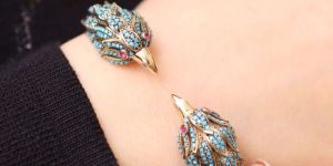 925 Silver Animal Birth Cuff Bracelet with Turquoise Gemstones & Ruby Eyes