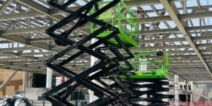 Battery Operated Scissor Lift