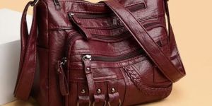 Ladies Leather Shoulder Bags