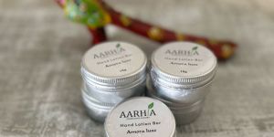 Amora Luxe Hand Lotion Bar