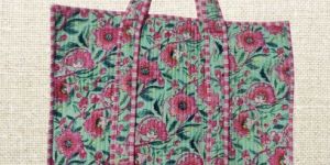 Quilted Tote Bag with Zip