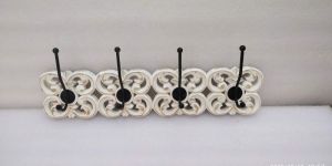 Horizontal 4 Hook Scroll Base Vertical Metal Wall Rack